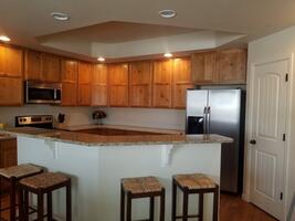 Dream kitchen with granite counters & stainle