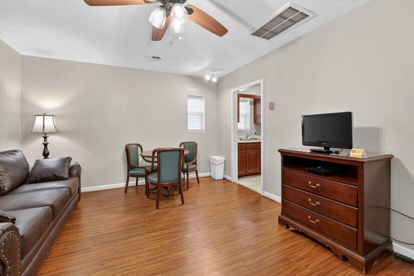 Fully Furnished Executive Apartment