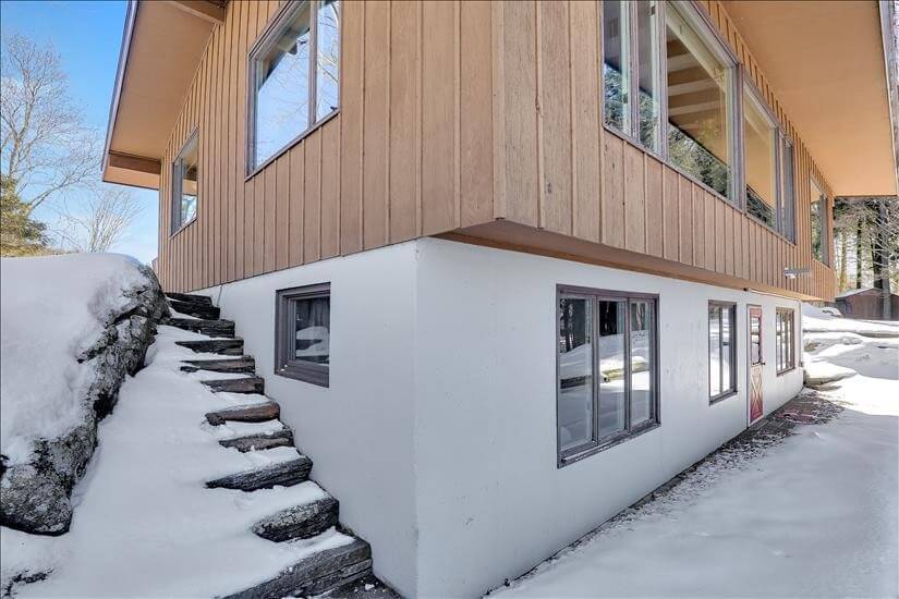 Furnished Remote Work Dream near Albany 