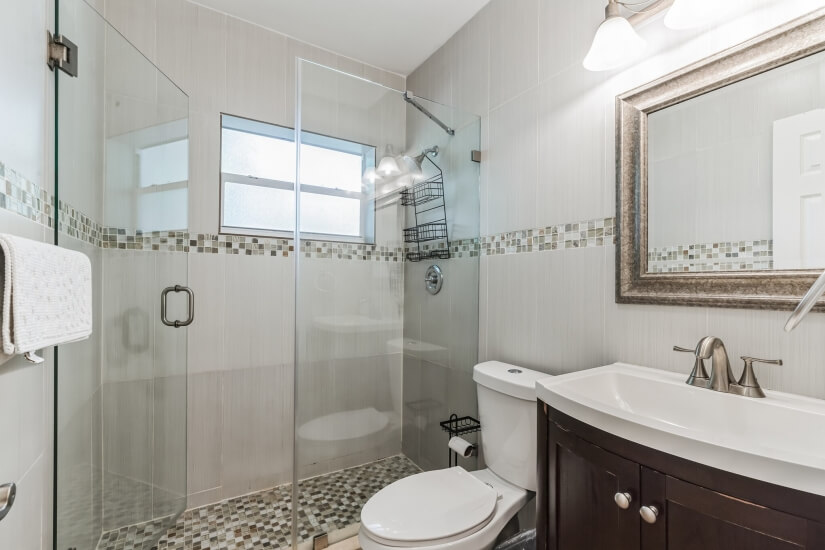 Guests Shower 2nd bathroom