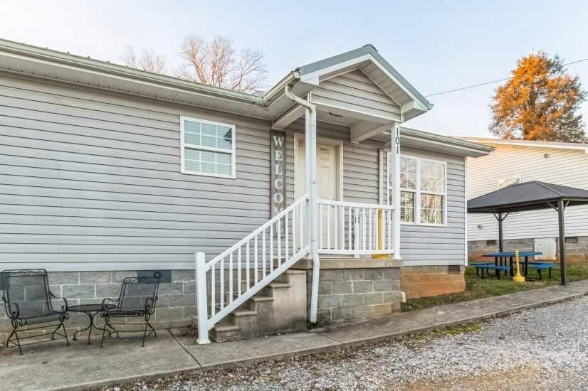 1311 #101 Spruce Drive  SW, Knoxville, TN  37920