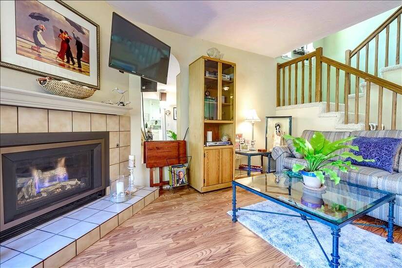 Aptos Furnished 2 Bedroom Townhouse