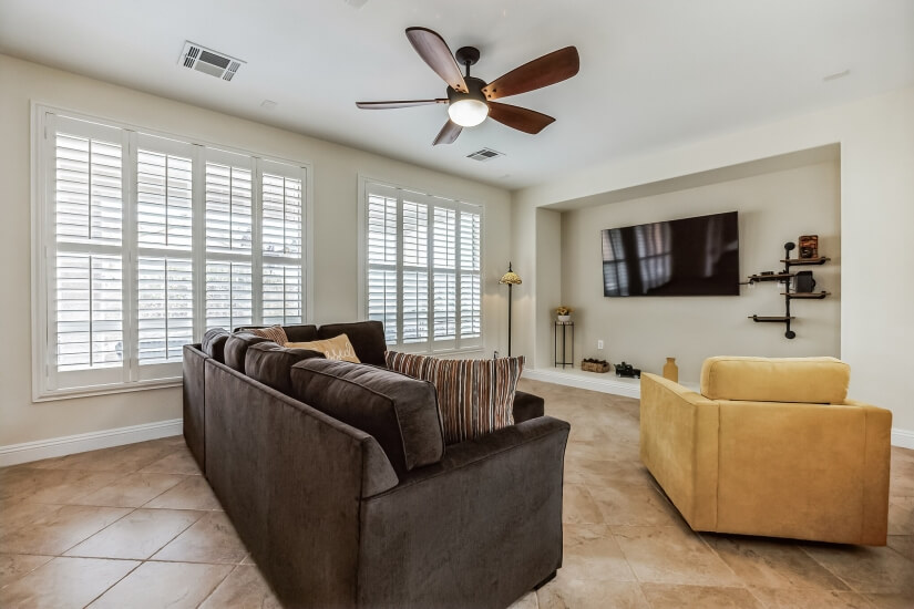 Large Shutters Windows on the 1st Floor w/ View of SPA Pool