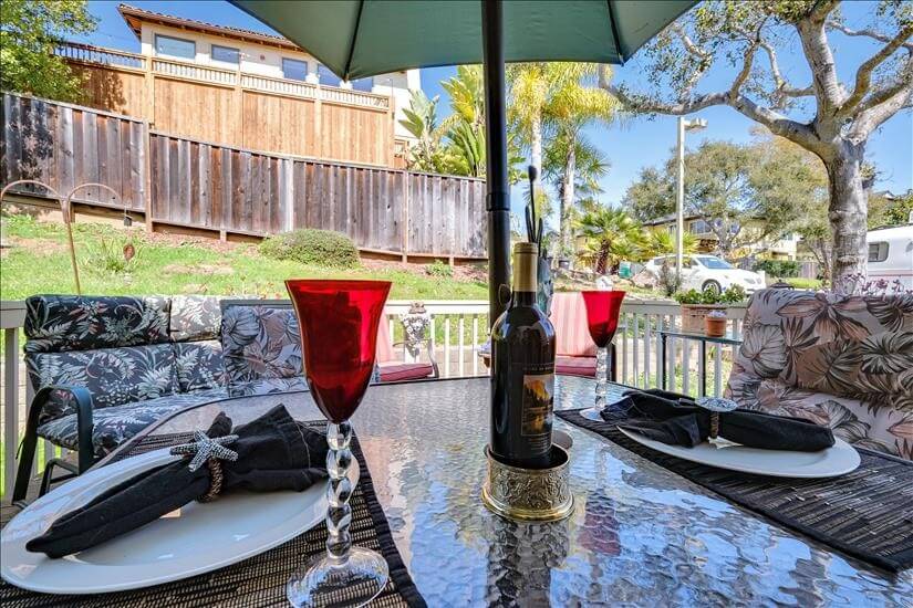 Aptos Furnished 2 Bedroom Townhouse