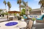 Elegant Beach Living Blocks to the Sand